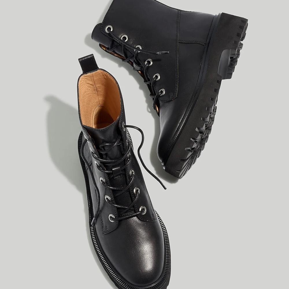 NWOT Madewell Rayna Lace-Up Black Leather Combat Boot -- Size 9